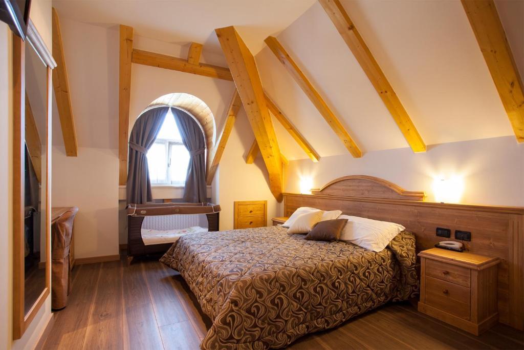 Hotel Vittoria Folgaria Ruang foto